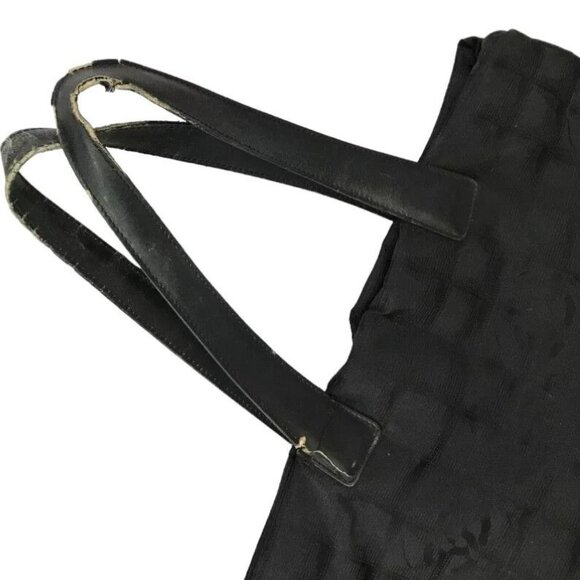 471175AJ (V2) Chanel Tote Bag Travel Line Black Nylon - Picture 3 of 13